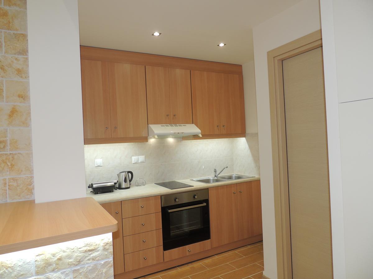 Apartment Near Acropolis Athena Bagian luar foto
